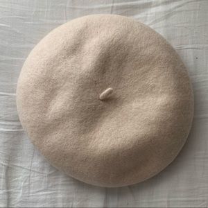 100% wool beret